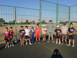 "Белый, синий, красный цвет - символ славы и побед" акция