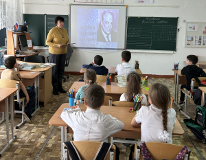 Литературный час "Пушистые и пернатые"