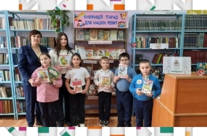 "Давайте с книгами  дружить"